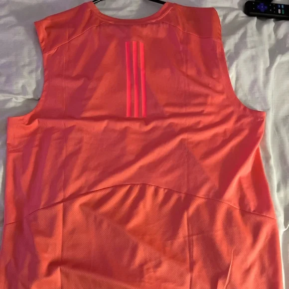 ADIDAS Tanktop - Picture 3 of 4